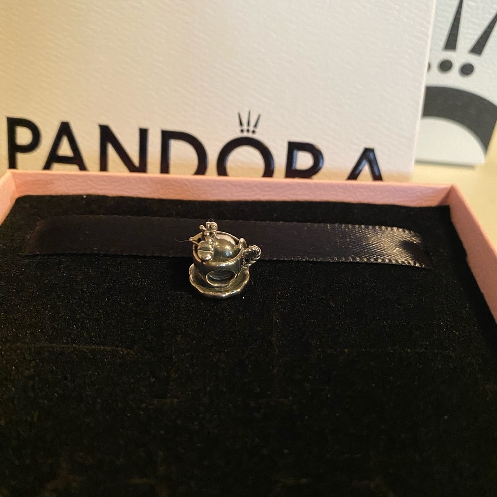 Authentic Pandora Mouse in Cup- Be mine charm